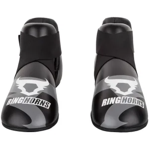 Ringhorns Charger by Venum Foot Protection – Black